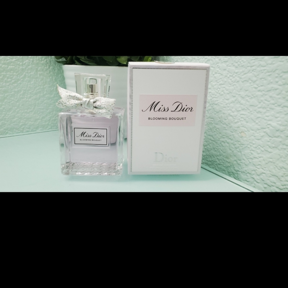 Dior Miss Dior Blooming Bouquet Perfume - Pink and White